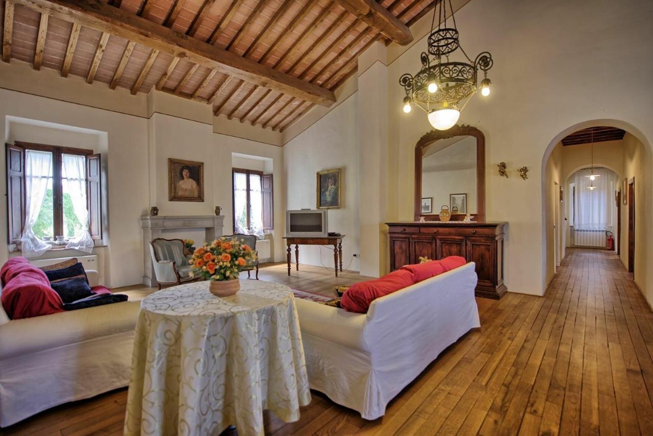 Villa Capolona By Posarellivillas Calbenzano Exteriör bild