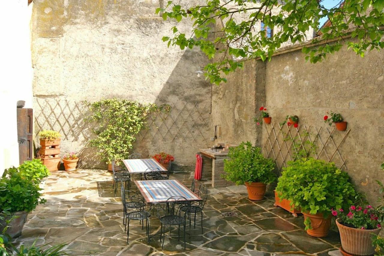 Villa Capolona By Posarellivillas Calbenzano Exteriör bild