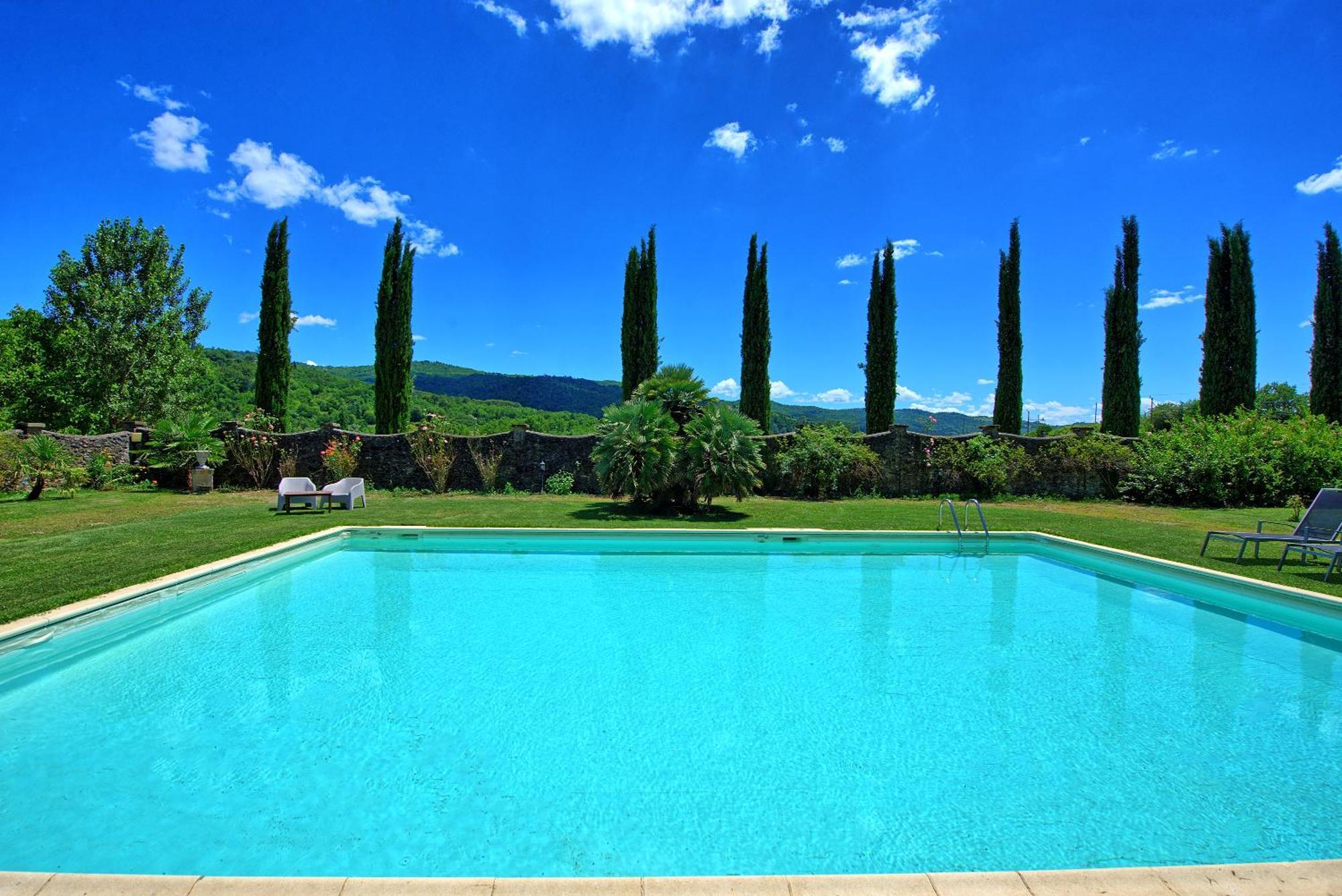 Villa Capolona By Posarellivillas Calbenzano Exteriör bild