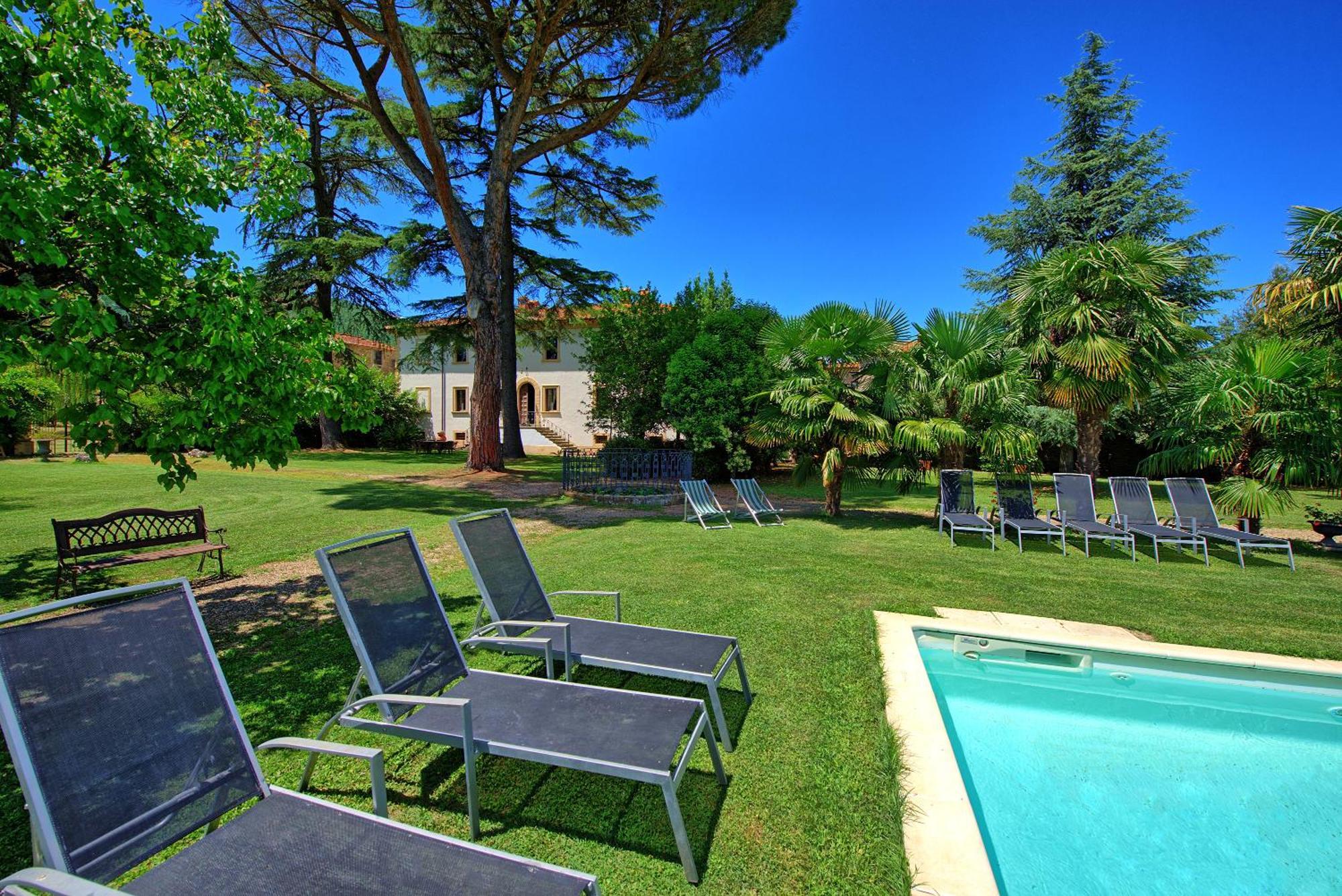 Villa Capolona By Posarellivillas Calbenzano Exteriör bild