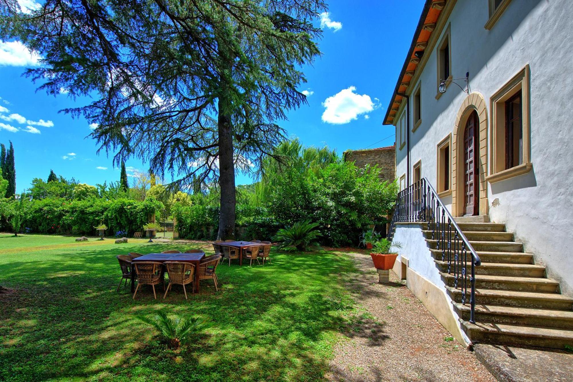 Villa Capolona By Posarellivillas Calbenzano Exteriör bild